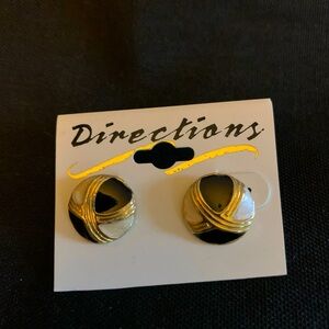 Directions Gold, White, & Black round pierced earrings